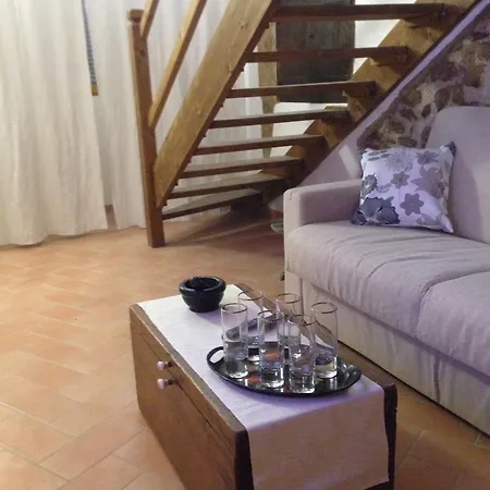 Casa Dell'olmo チビタベッキア